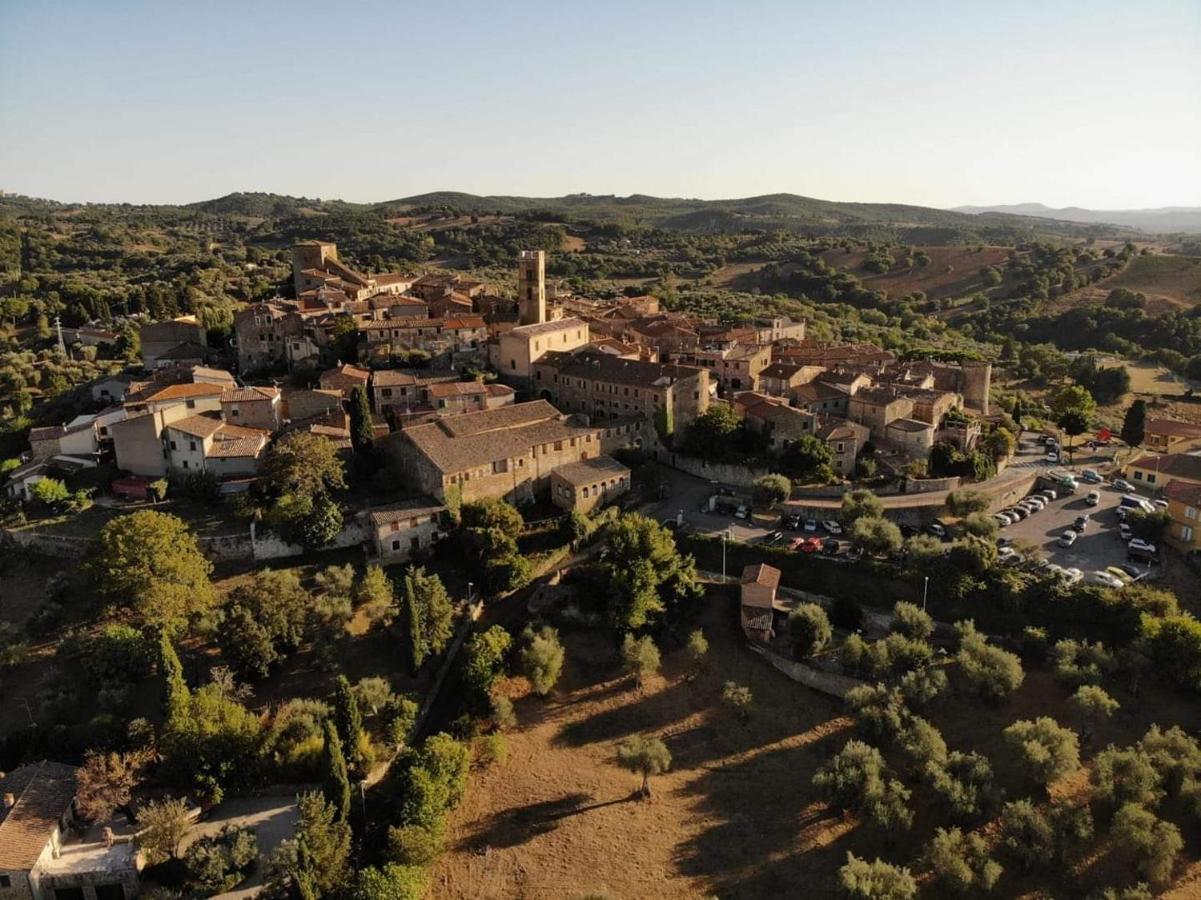 Casa Delle Mura มอนเตเมราโน ภายนอก รูปภาพ